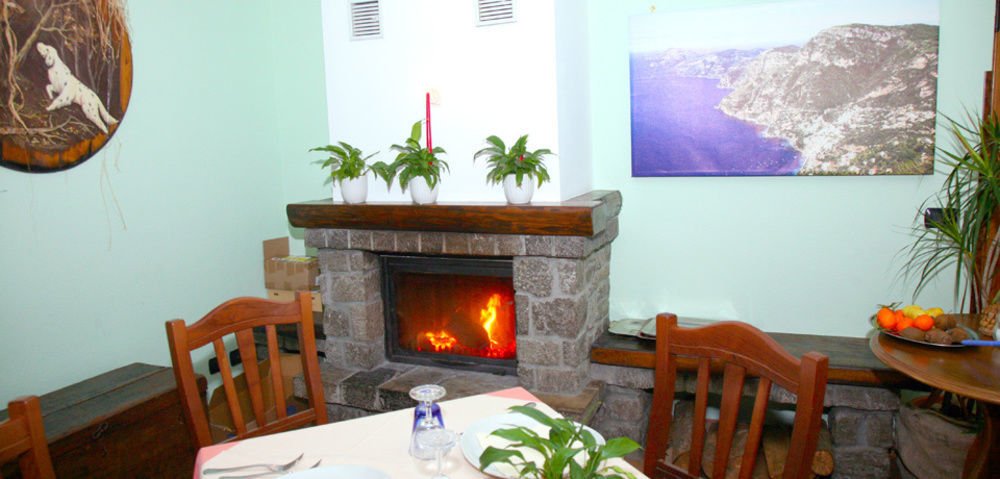 Agriturismo Mare E Monti Hotel Agerola Luaran gambar